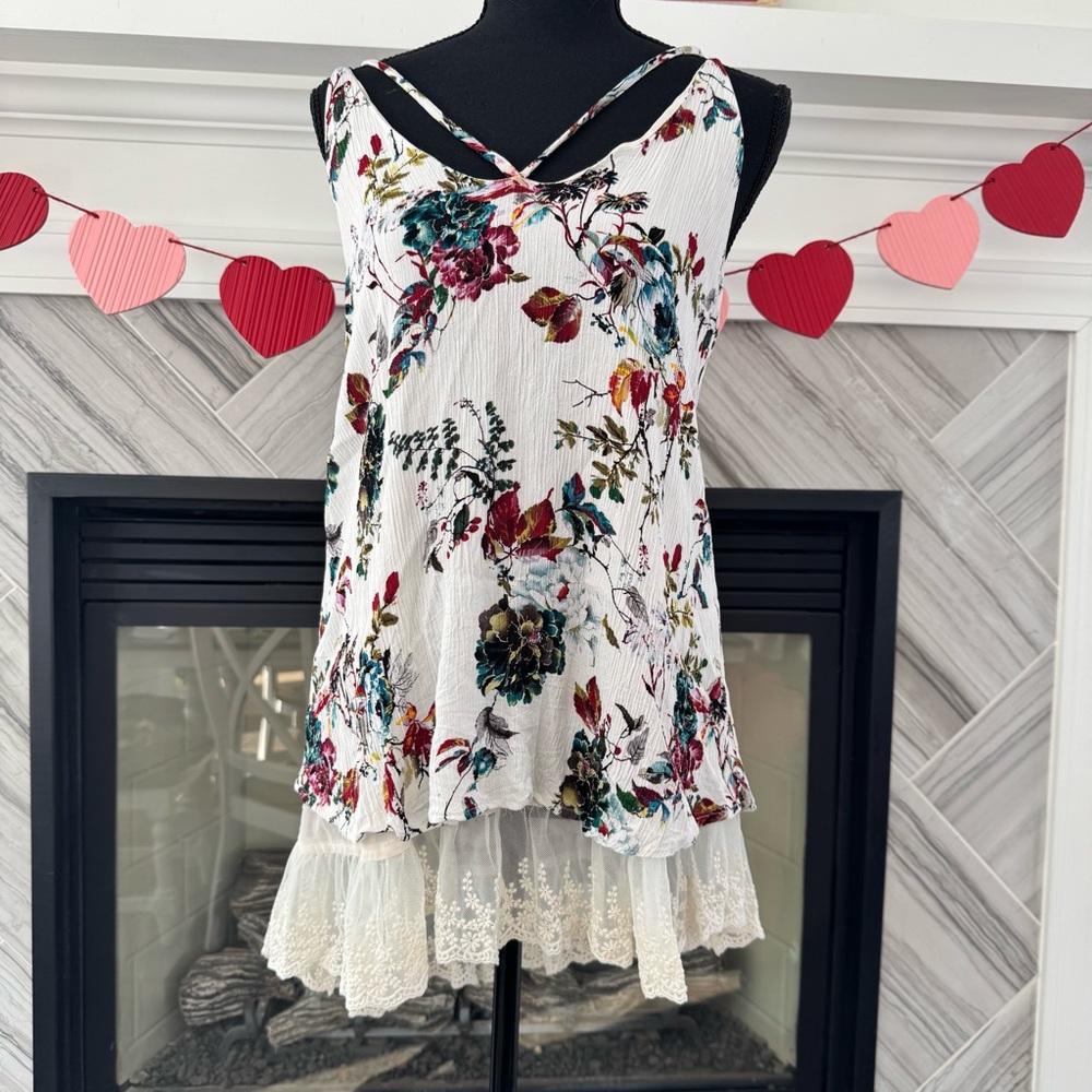 Kori Hi Lo‎ Strappy Tank Medium